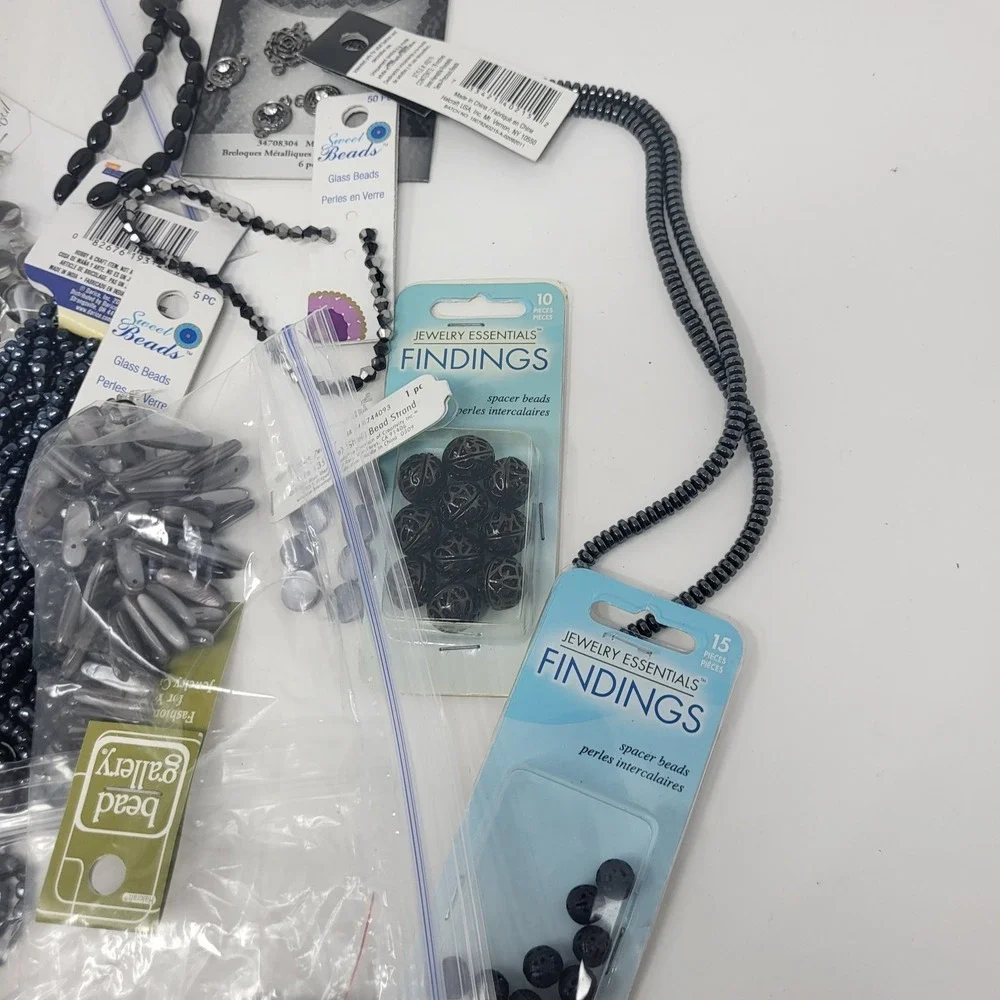 Bundle Of Jewelry Making Supplies Beads Arts Crafts Black Lot #10